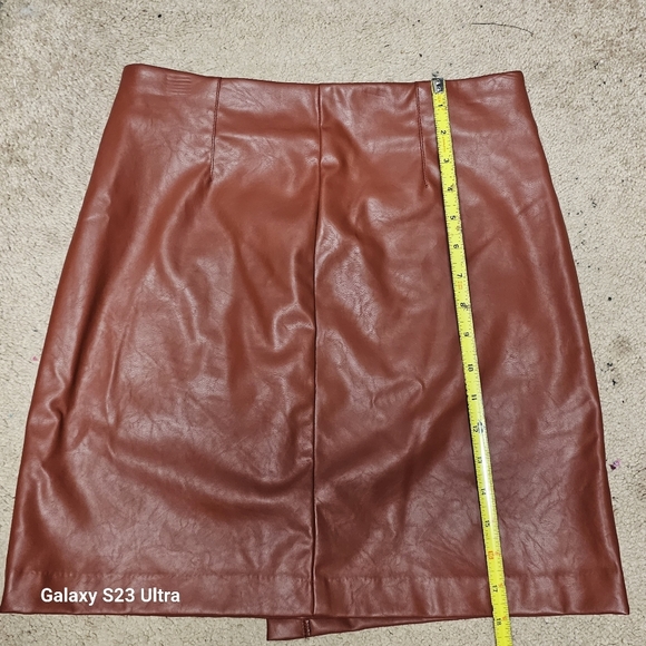 Bar III Faux Leather Skirt Size S - Picture 5 of 8